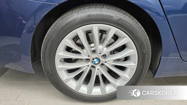 BMW 5 Series (G30) id 4707978 из Кореи 15