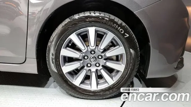 Toyota Sienna id 2956951 из Кореи 15