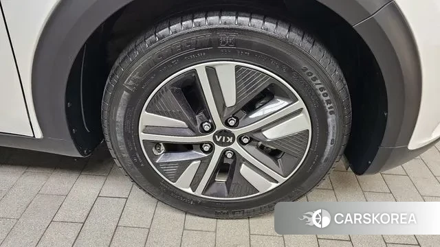 Kia The New Niro id 2981279 из Кореи 15