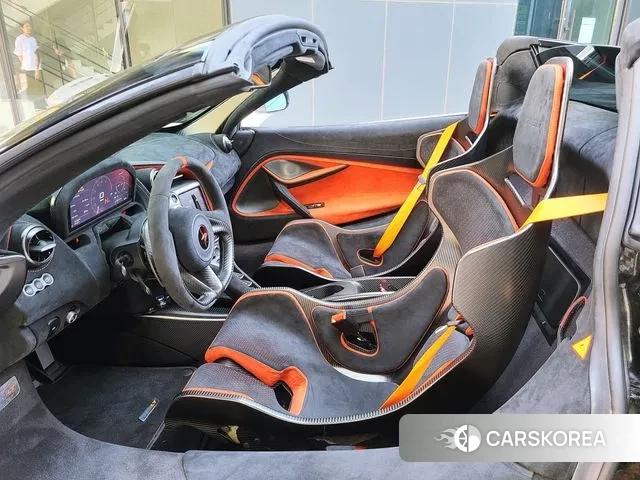 McLaren 765LT id 3257218 из Кореи 15