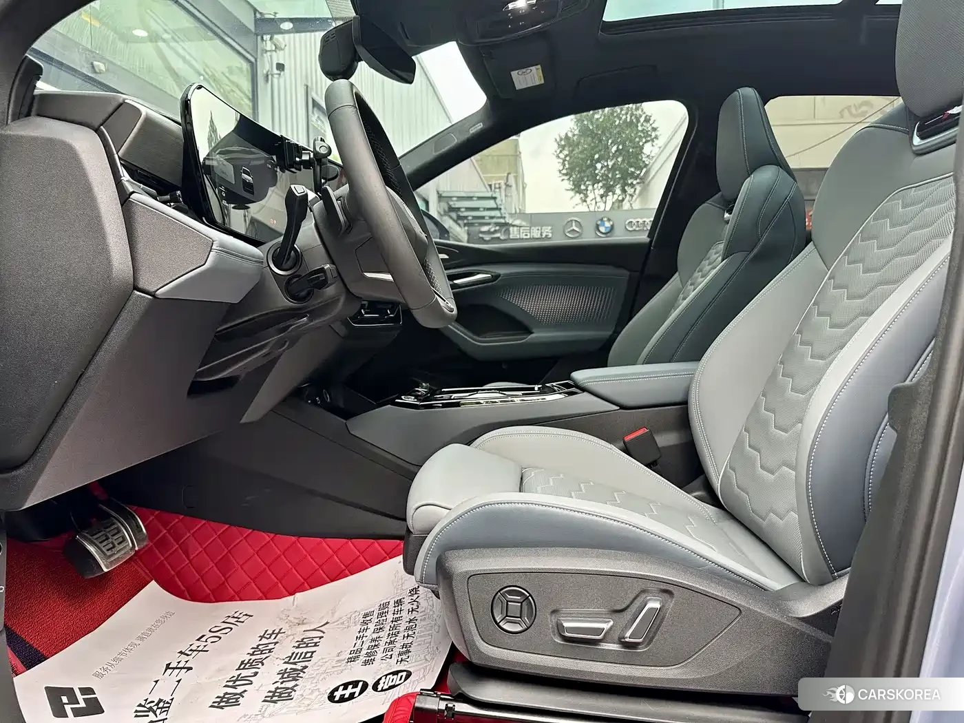 Audi Q6L id 4634749 из Китая 17