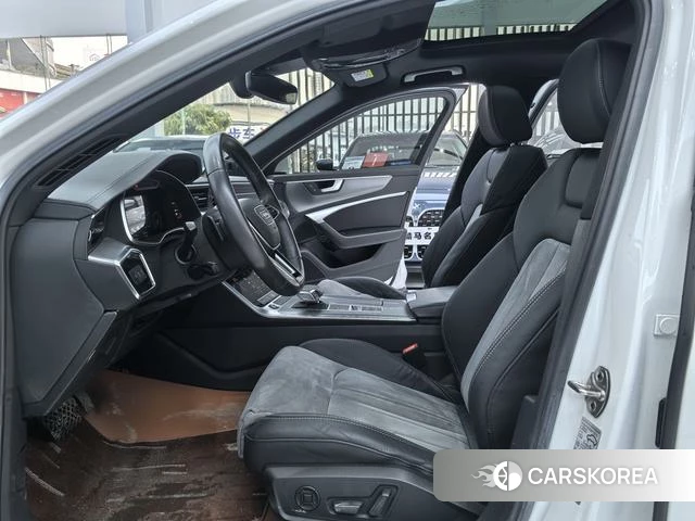 Audi A6L id 4259566 из Китая 10
