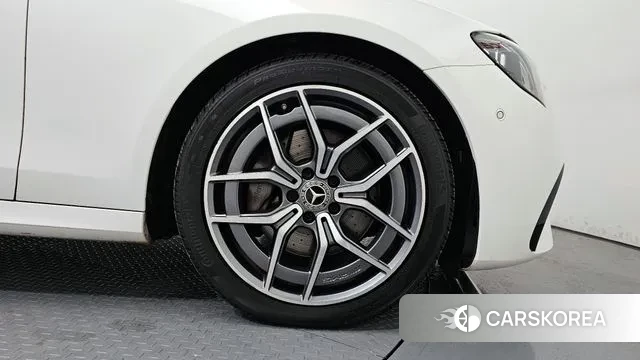 Mercedes-Benz E-Class W213 id 3640807 из Кореи 15