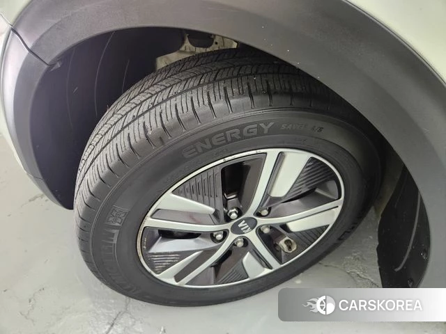 Kia The New Niro id 4465286 из Кореи 15