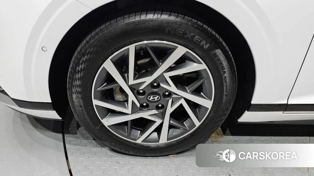 Hyundai Grandeur Hybrid (GN7) id 3933760 из Кореи 15