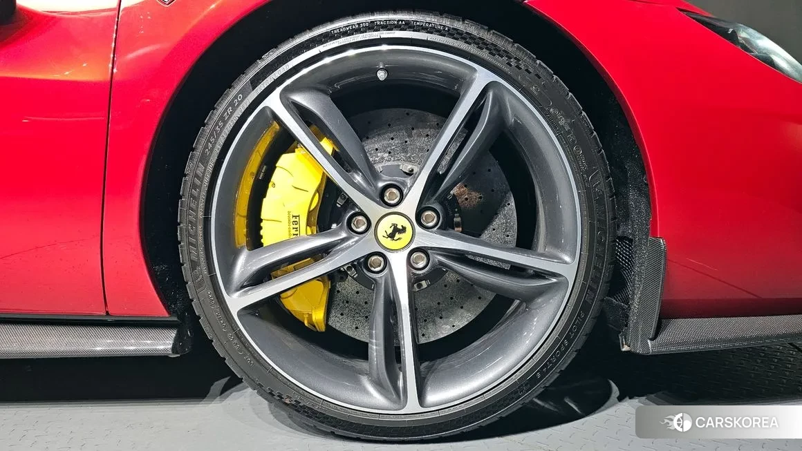 Ferrari 296 GTB id 1054101 из Кореи 15