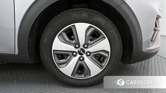 Kia The New Niro id 3432951 из Кореи 15