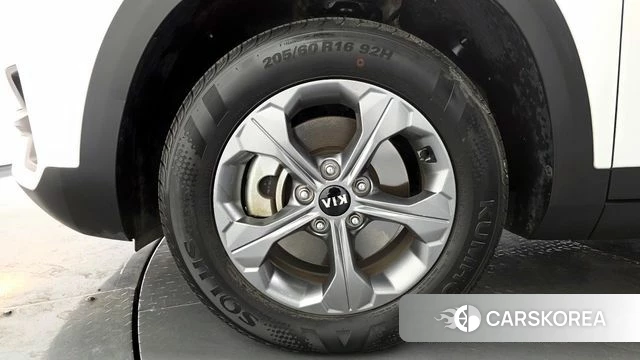 Kia Seltos id 4434425 из Кореи 15