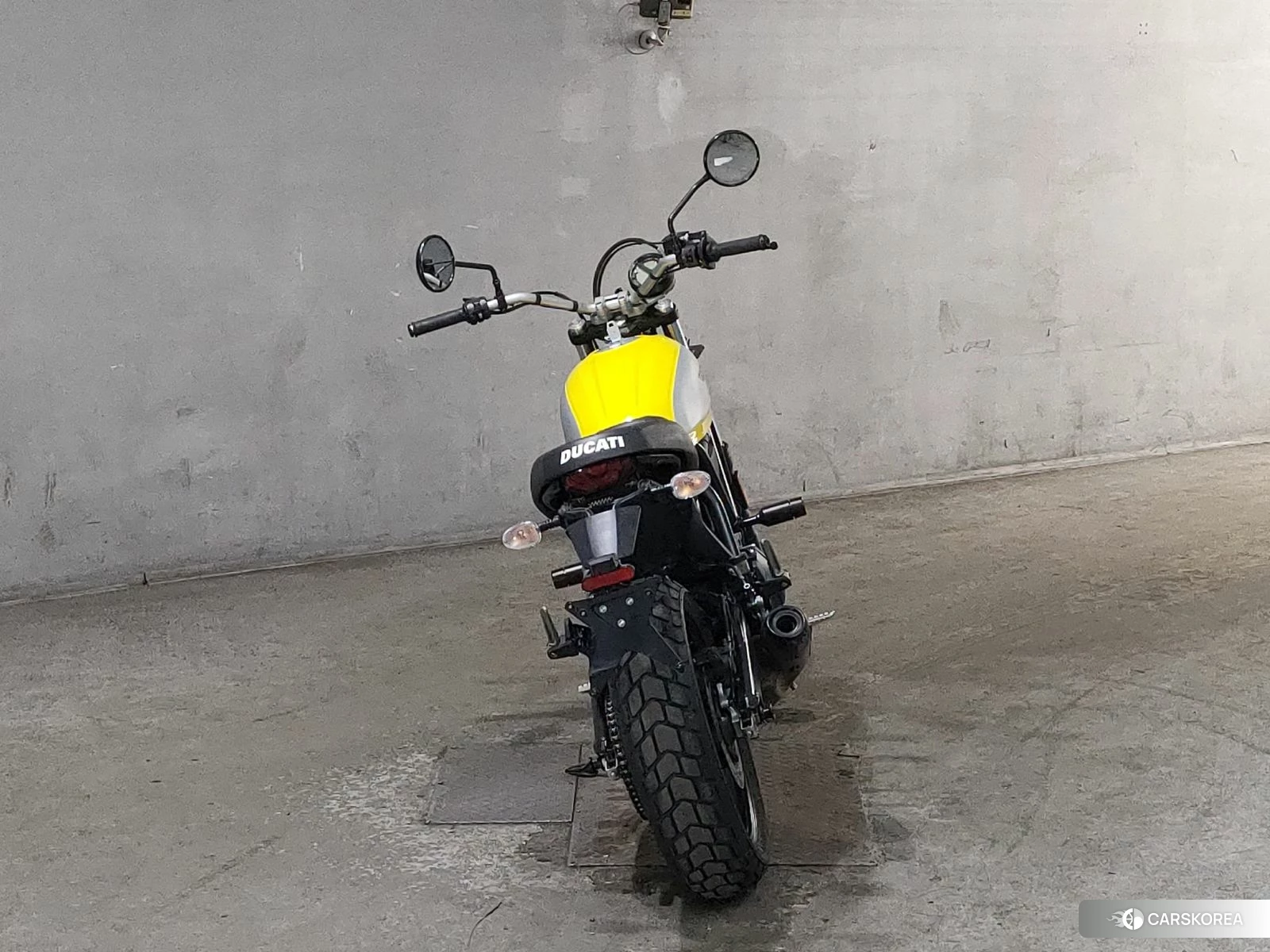 Ducati SCRAMBLER SIXTY2 2016 из Японии, фото 2