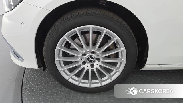 Mercedes-Benz E-Class W213 id 4636957 из Кореи 26