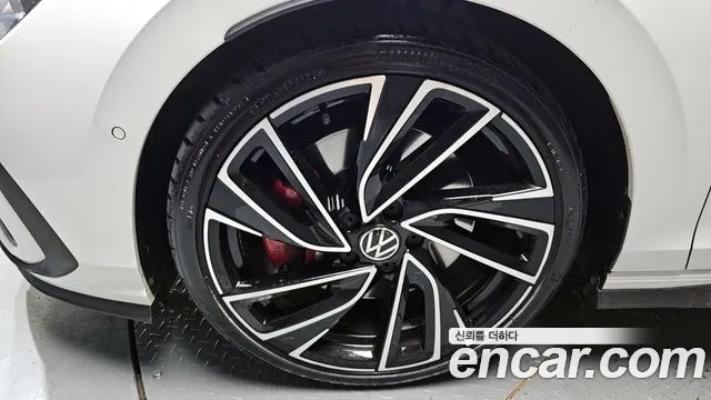 Volkswagen Golf 8th Generation id 2795011 из Кореи 15
