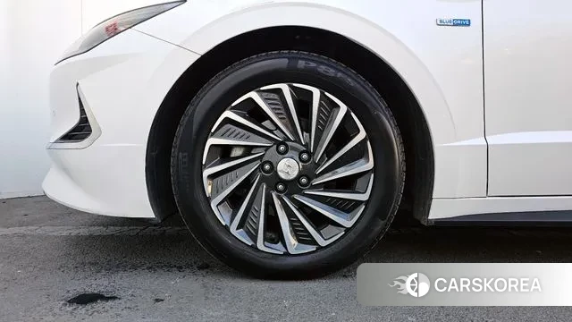 Hyundai Sonata Hybrid (DN8) id 3552371 из Кореи 15