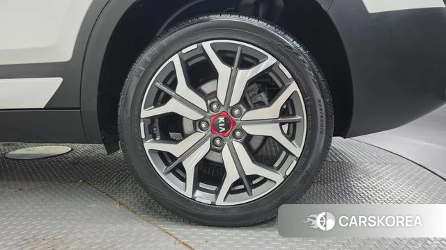 Kia Seltos id 4410788 из Кореи 15