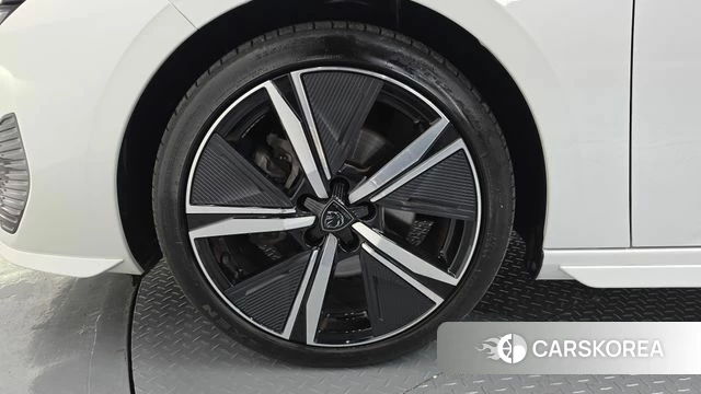 Peugeot 308 Third generation id 4201942 из Кореи 28