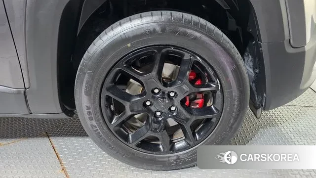 Jeep Renegade id 3210037 из Кореи 15