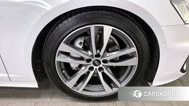 Audi A6 (C8) id 3625922 из Кореи 15