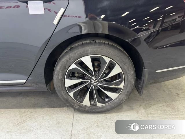 Volkswagen Passat id 4238926 из Китая 23