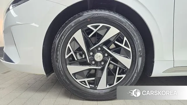 Hyundai The New Grandeur IG Hybrid id 3570673 из Кореи 15