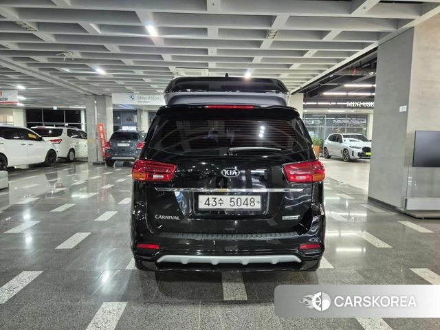 Kia The New Carnival id 4654217 из Кореи 15