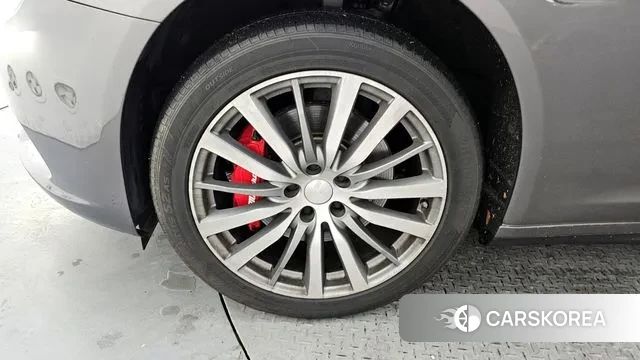 Maserati Quattroporte id 3525394 из Кореи 15