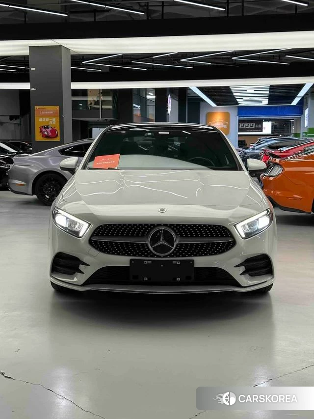 Mercedes-Benz Class A 2021 Белый из Китая, фото 5