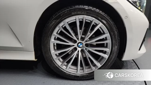 BMW 3 Series (G20) id 3499292 из Кореи 15