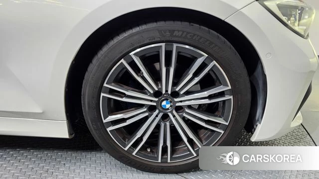 BMW 3 Series (G20) id 4424466 из Кореи 31