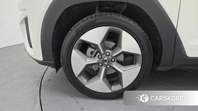 Ssangyong Torres EVX id 4280660 из Кореи 15