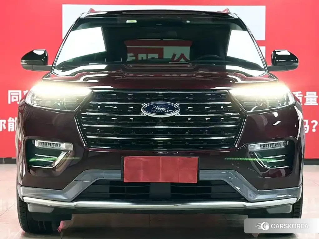 Ford Explorer 2021 Red/purple из Китая, фото 5
