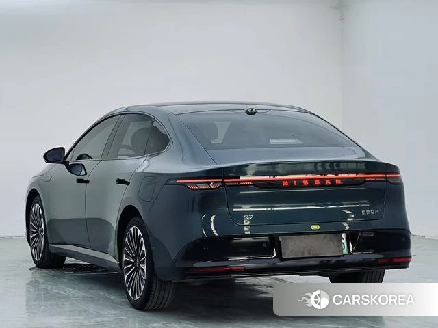 Nissan N7 2025 Черный из Китая, фото 5