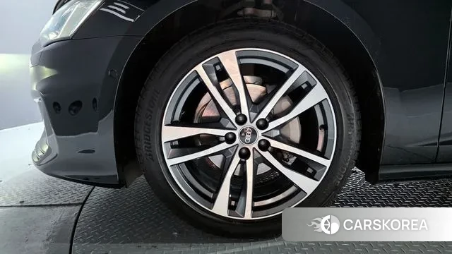 Audi A6 (C8) id 3037278 из Кореи 15