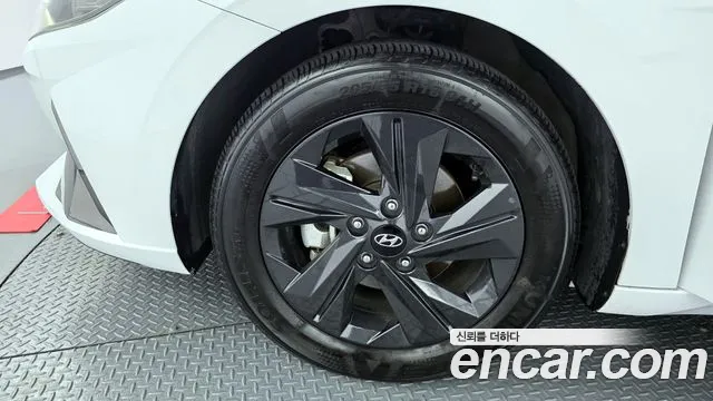 Hyundai Avante (CN7) id 2800695 из Кореи 15