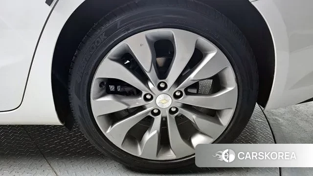 Chevrolet (GM Daewoo) The New Malibu id 3541276 из Кореи 15