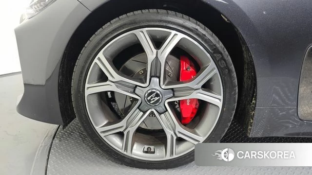 Kia Stinger id 4530707 из Кореи 15