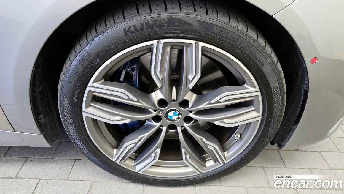 BMW 7 Series (G11) id 1875762 из Кореи 15