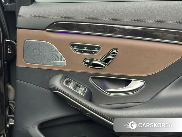 Mercedes-Benz S-class id 4240559 из Китая 19