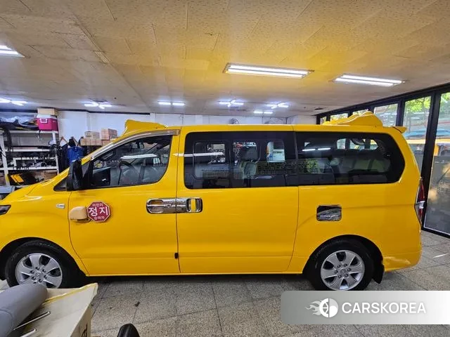 Hyundai The New Grand Starex id 3028982 из Кореи 13