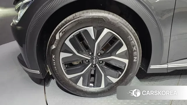 Kia EV6 id 2915696 из Кореи 15