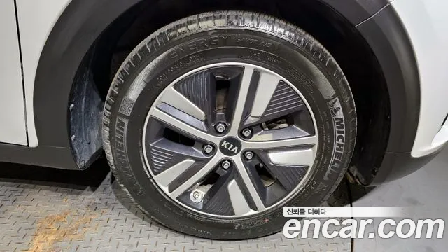 Kia The New Niro id 2654211 из Кореи 15