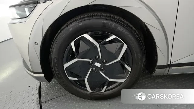 Hyundai Ionic 5 id 3625750 из Кореи 15