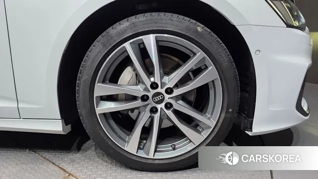 Audi A6 (C8) id 3237708 из Кореи 15