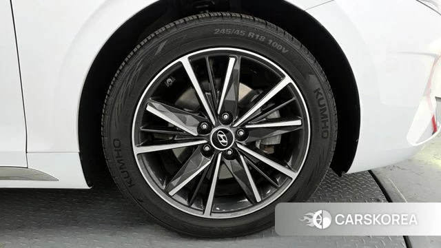 Hyundai The New Grandeur IG id 3799478 из Кореи 15