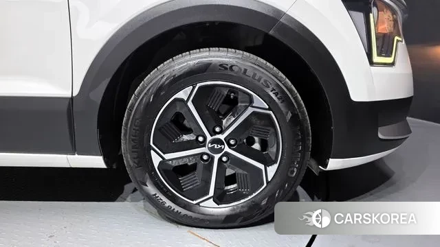 Kia Di Ol Nu Niro id 3561339 из Кореи 15