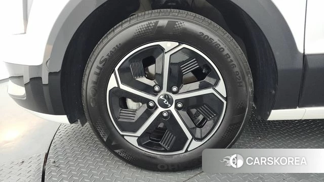 Kia Di Ol Nu Niro id 4646305 из Кореи 29