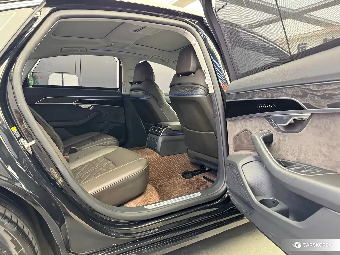 Audi A8 id 4583818 из Китая 9