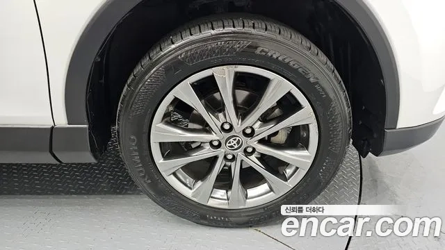 Toyota RAV4 id 2957000 из Кореи 15