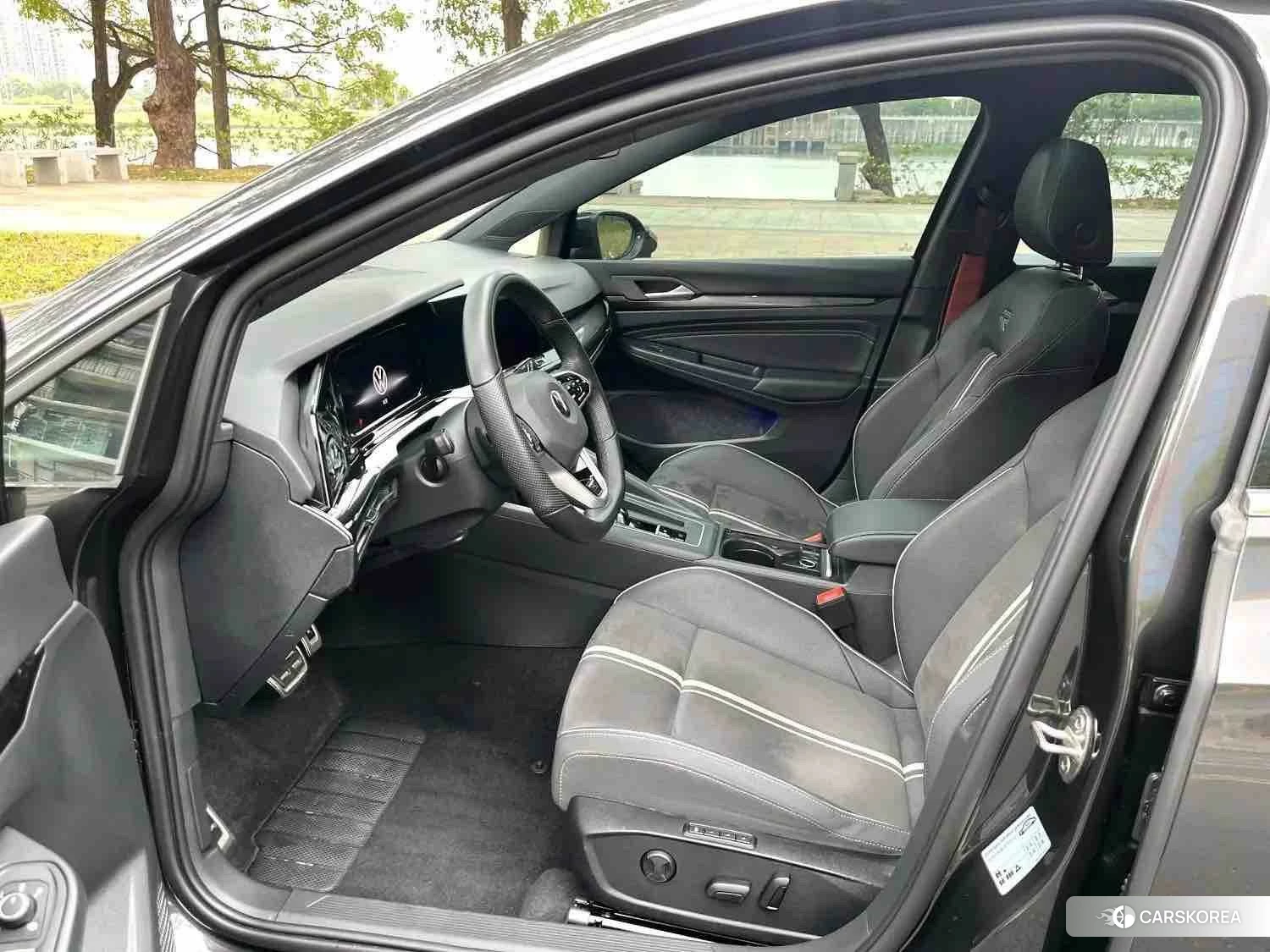 Volkswagen Golf 2023 Черный из Китая, фото 5