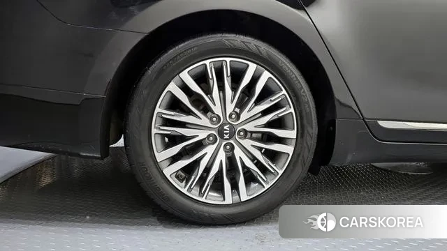 Kia K7 Premier Hybrid id 3708670 из Кореи 15