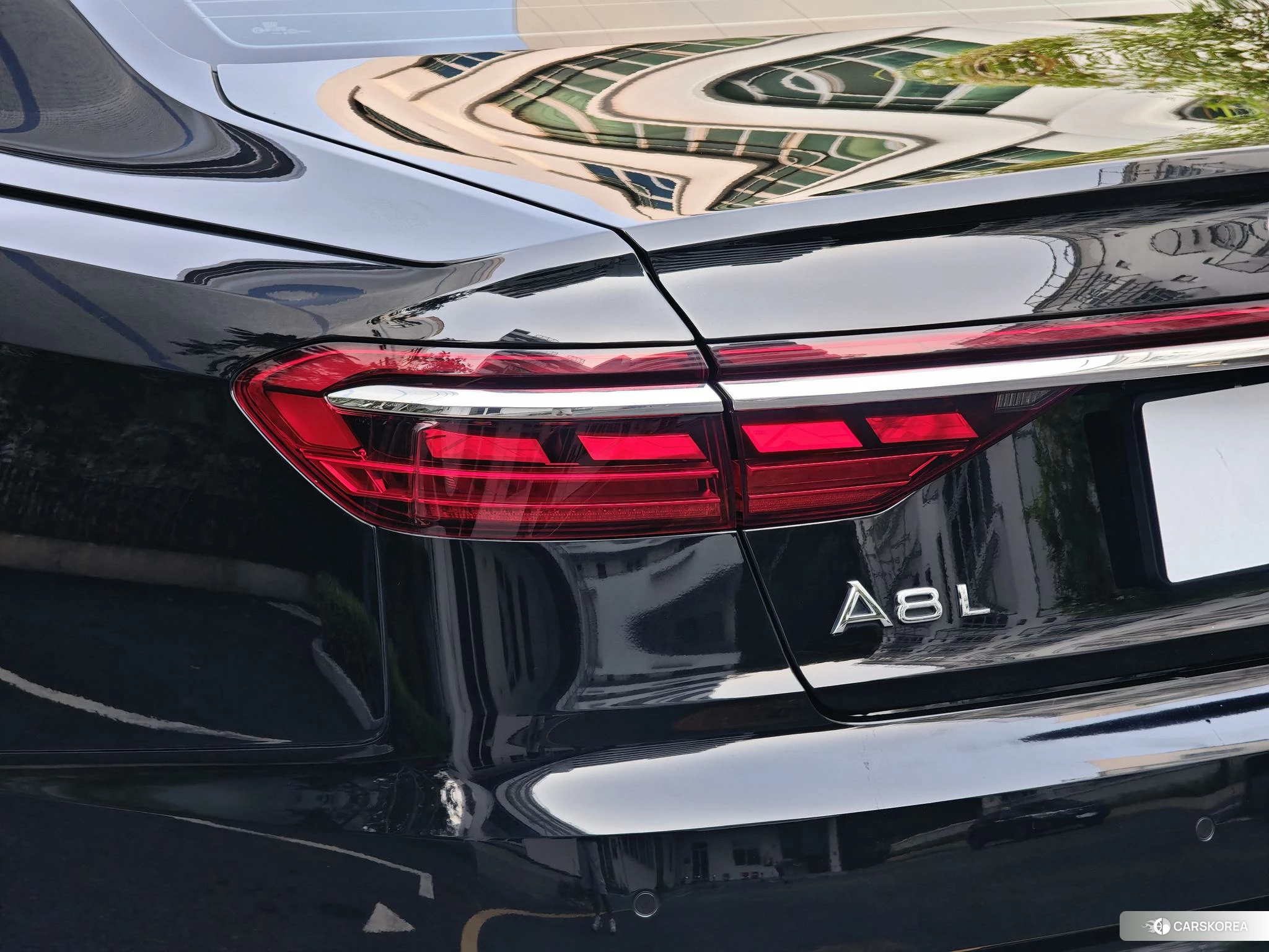 Audi A8 id 4405804 из Китая 10