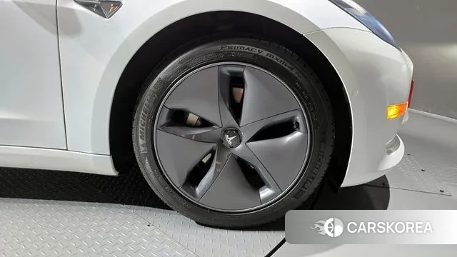 Tesla Model 3 id 3133709 из Кореи 15